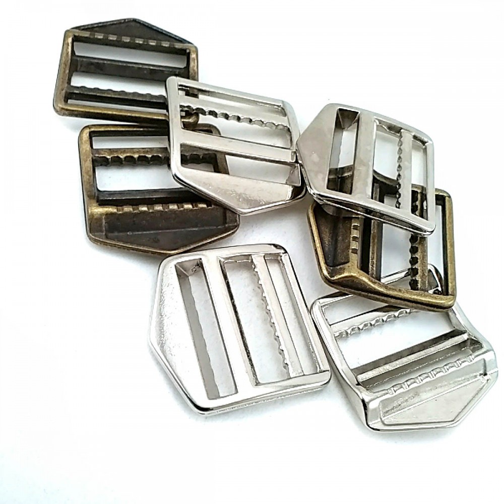 Adjustable belt cheap buckles